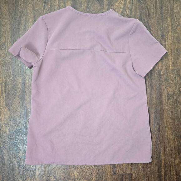 FIGS Scrubs Limited Edition Arura Crew Scrub Top in Mauve - Small - Picture 6 of 8